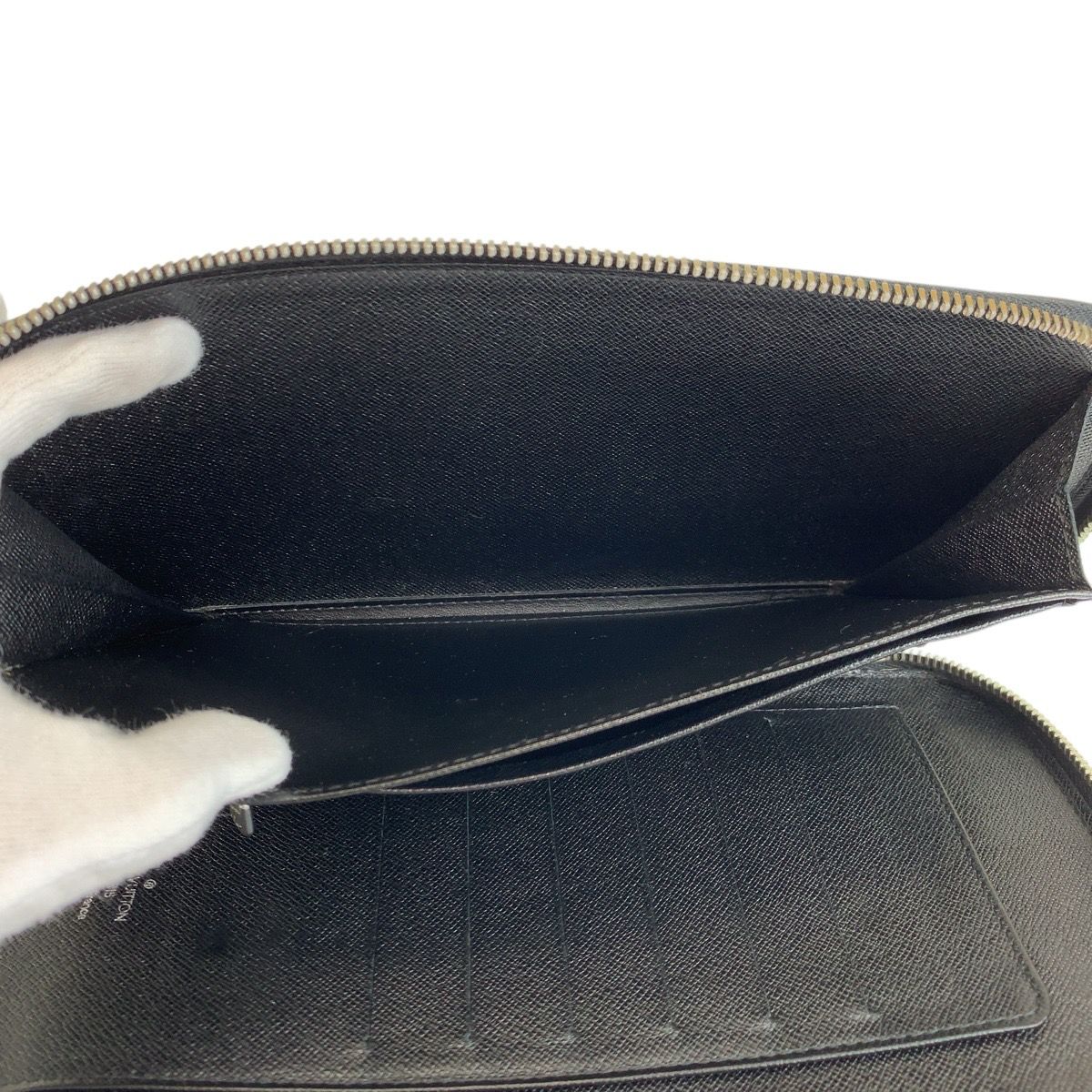 Louis Vuitton Taiga Organizer Atl Black Silver Wallet — view 5
