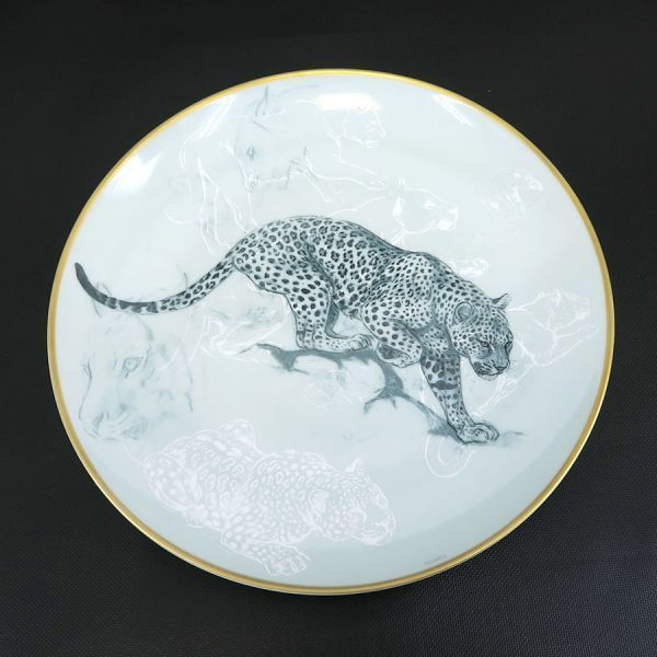 Hermes Red Road Sketch Dessert Plate — view 2