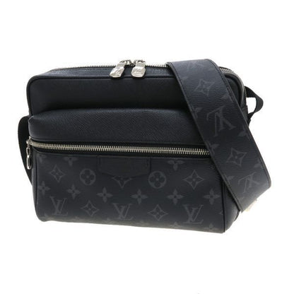 Louis Vuitton Monogram Outdoor Messenger