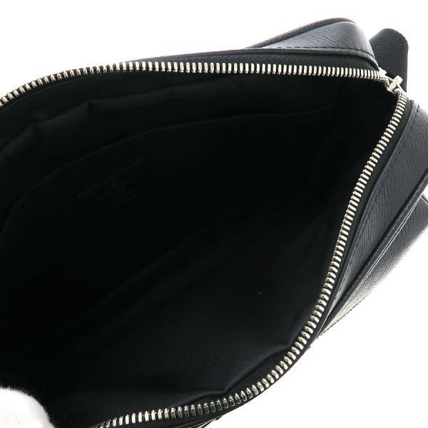 Louis Vuitton Monogram Outdoor Messenger — view 2