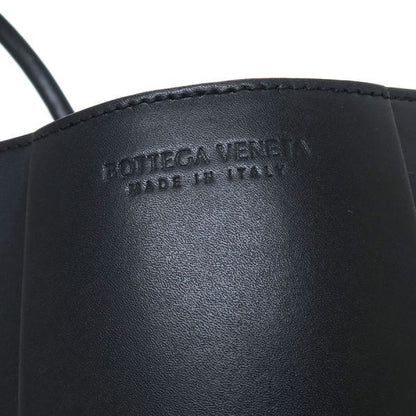Bottega Veneta Midi Amualco Tote — view 8