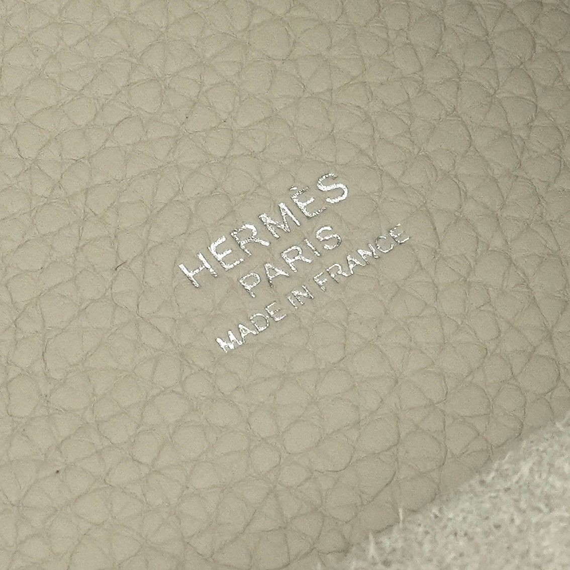 Hermes Picotin Lock MM 22 Tote Taurillon Clemence Cles Craie White Silver — view 8