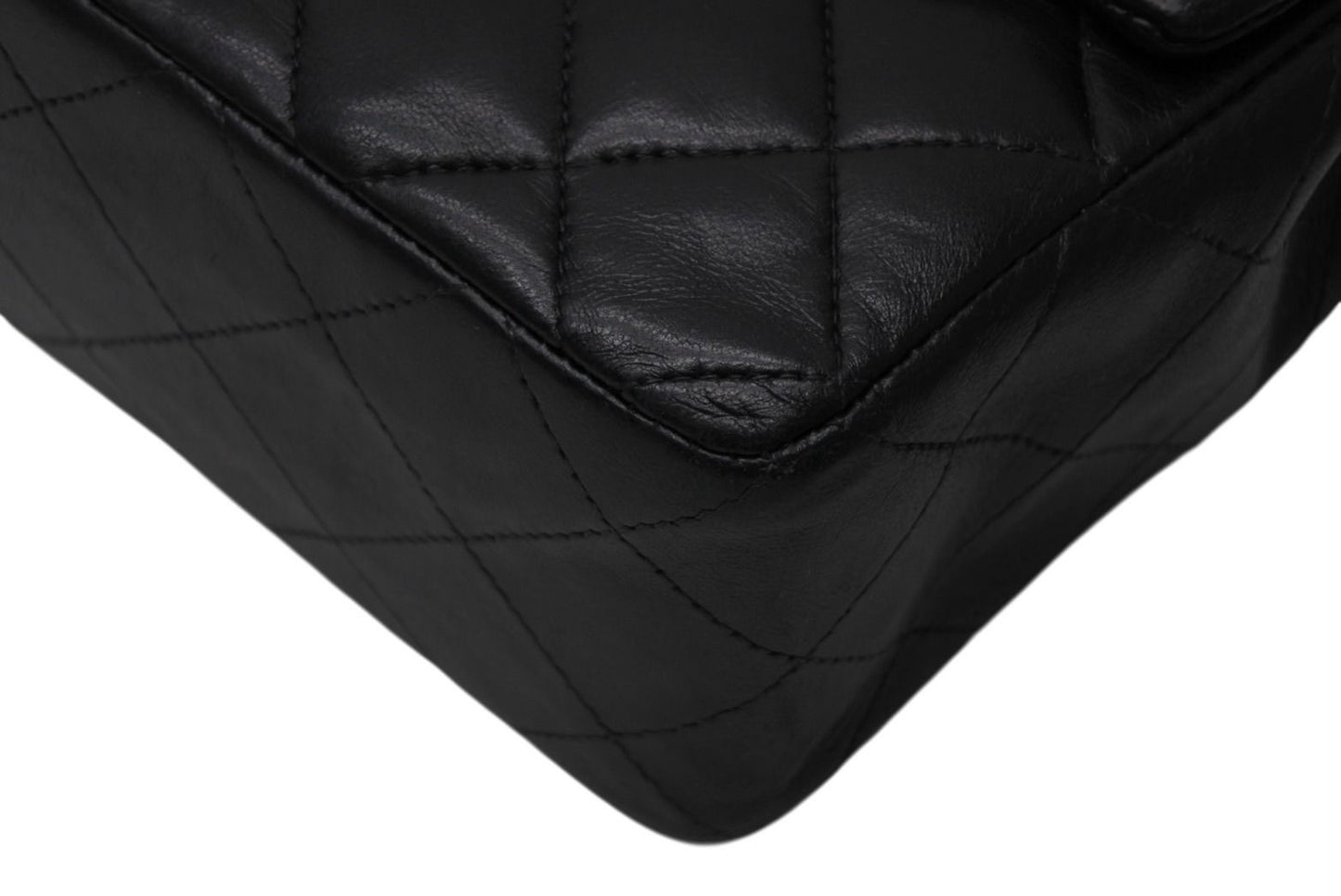 Chanel Mini Quilted 17 S Flap S Chain Shoulder Bag CC Logo Lambskin Black — view 7