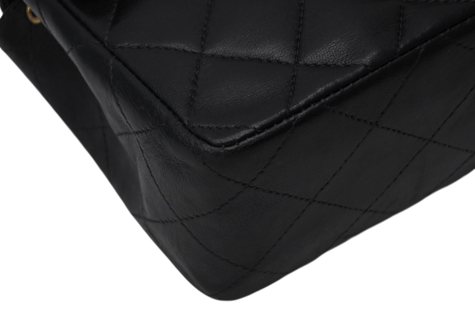 Chanel Mini Quilted 17 S Flap S Chain Shoulder Bag CC Logo Lambskin Black — view 6