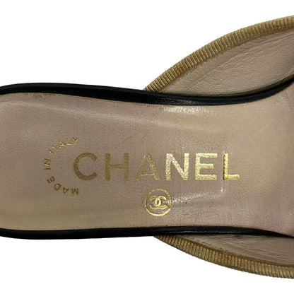 Chanel Mules 34.5 C Beige Black Ribbon CC Logo Lambskin — view 5