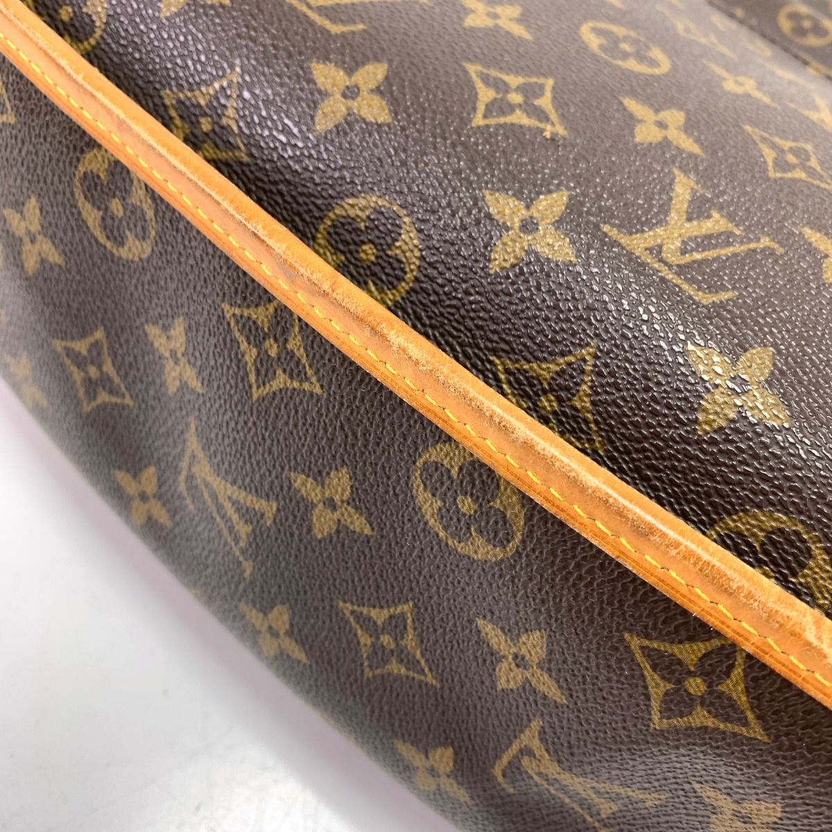 Louis Vuitton Monogram Menil Montan MM Shoulder Bag — view 7