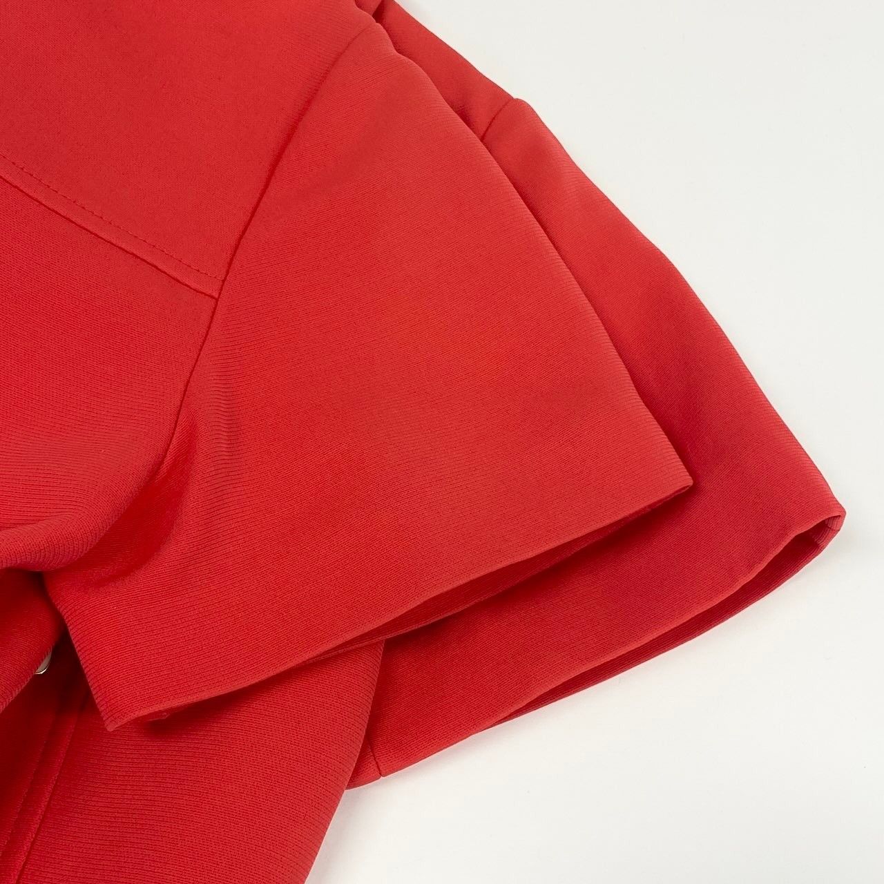 Louis Vuitton Belted Dress LV Logo Button Short Sleeve Hzl 38 Red — view 5