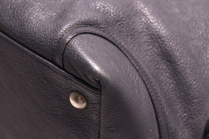Chanel CC Logo Leather Tote — view 4