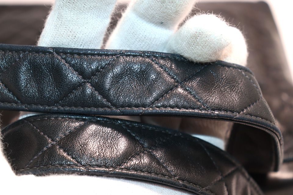 Chanel Quilted Jumbo CC Logo Leather Handbag — view 5