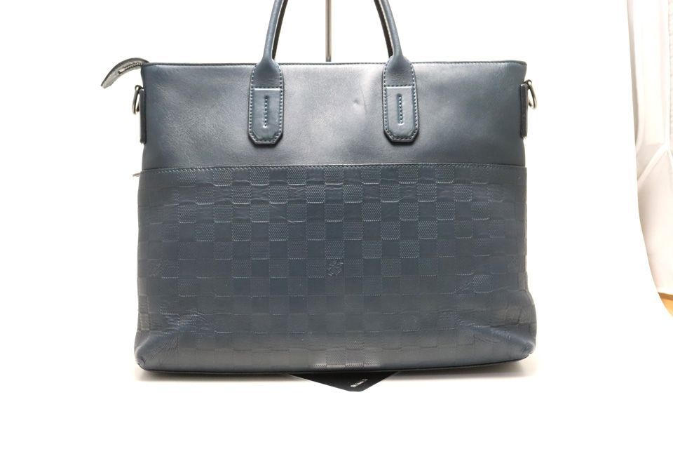 Louis Vuitton Damier Infini Leather Business Briefcase — view 2