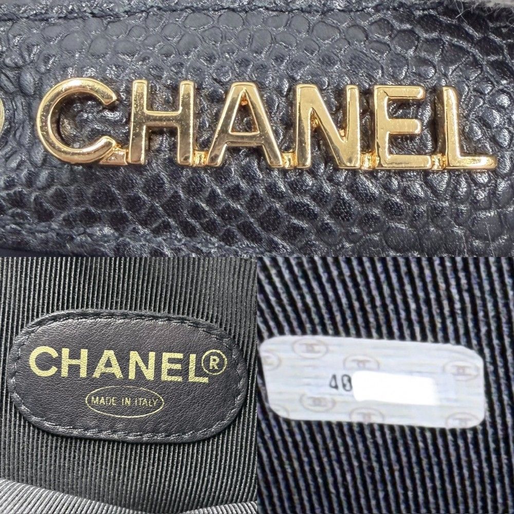 Chanel Shoulder Bag CC Logo Quilted Full Flap Bag Caviar Leather Black Gold — view 5