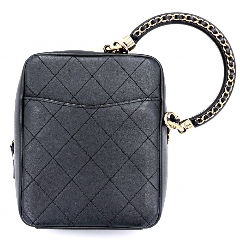 Chanel Shoulder Bag Pochette CC Logo 2-Way Crossbody Quilted Leather Black Gold — view 2