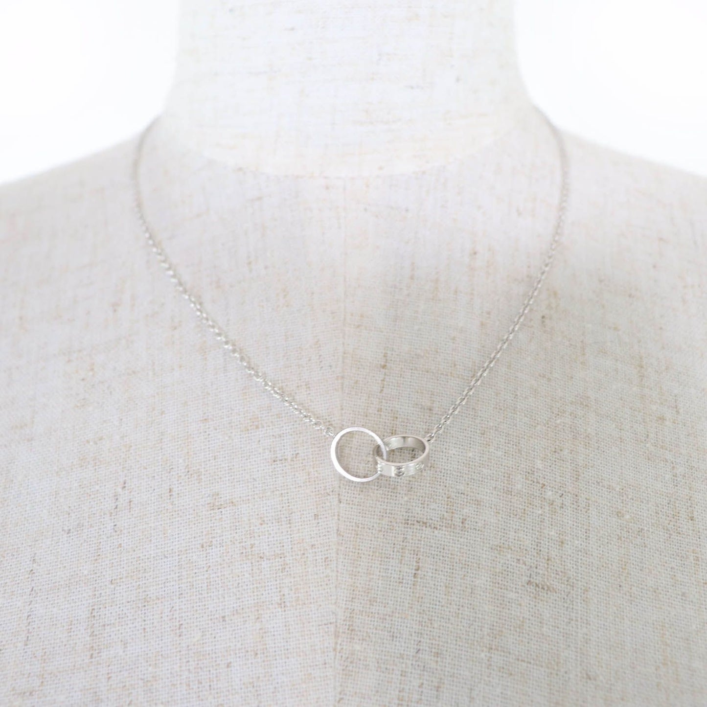 Cartier Baby Love Necklace 750 Pendant White Gold — view 3