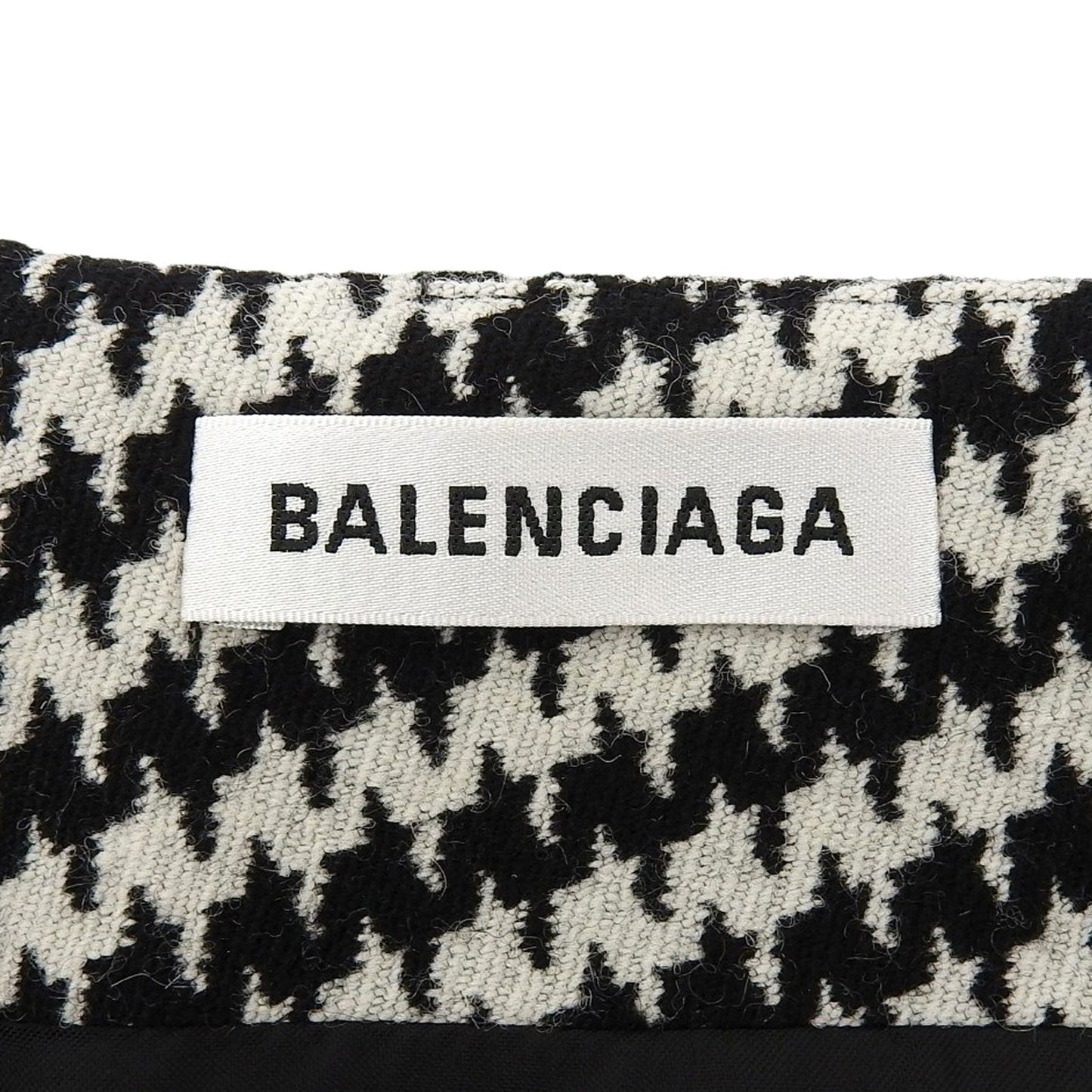 Balenciaga Wool Logo Plate Houndstooth Tight Skirt Black White 36 — view 6