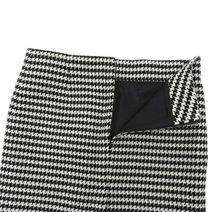 Balenciaga Wool Logo Plate Houndstooth Tight Skirt Black White 36 — view 4