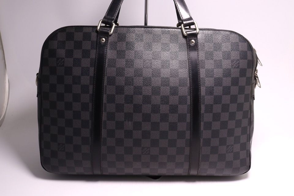 Louis Vuitton Damier Graphite Leather Business Briefcase — view 2