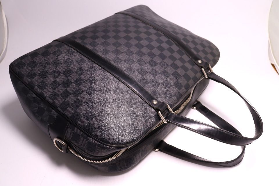 Louis Vuitton Damier Graphite Leather Business Briefcase — view 6