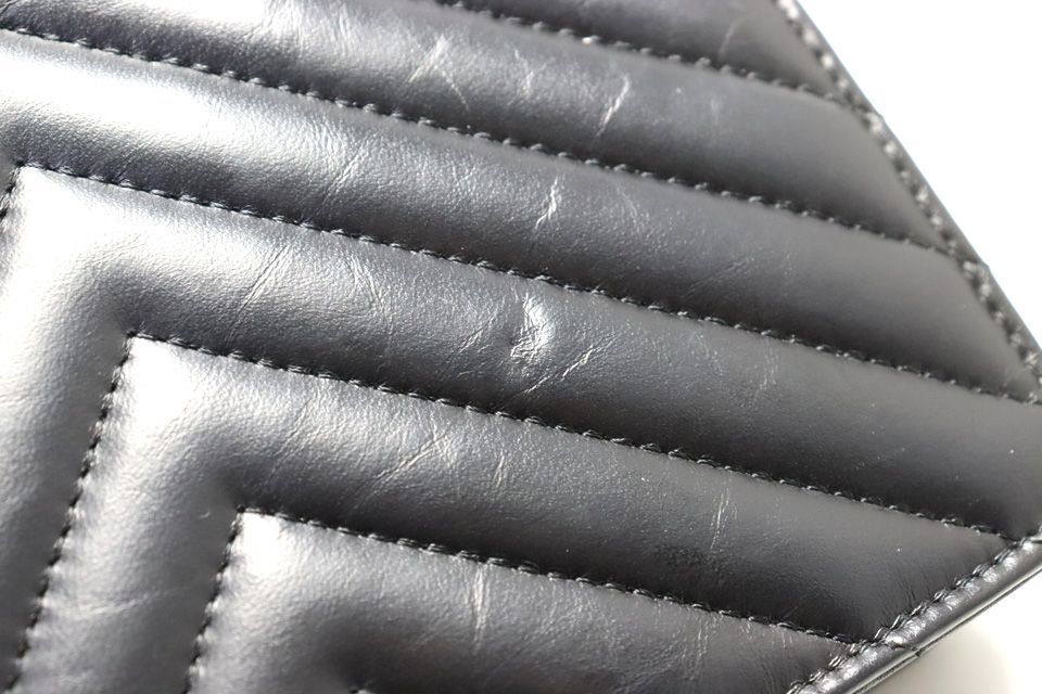 Chanel Chez Blanc 2.55 Gunmetal Leather Chain Wallet — view 9