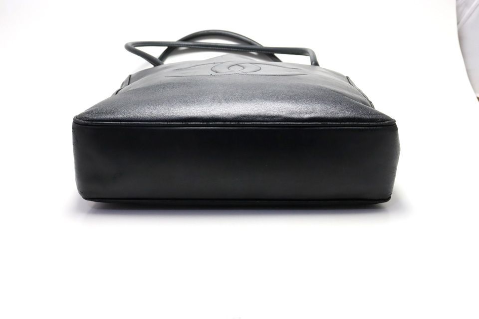 Chanel Jumbo CC Logo Leather Tote — view 3