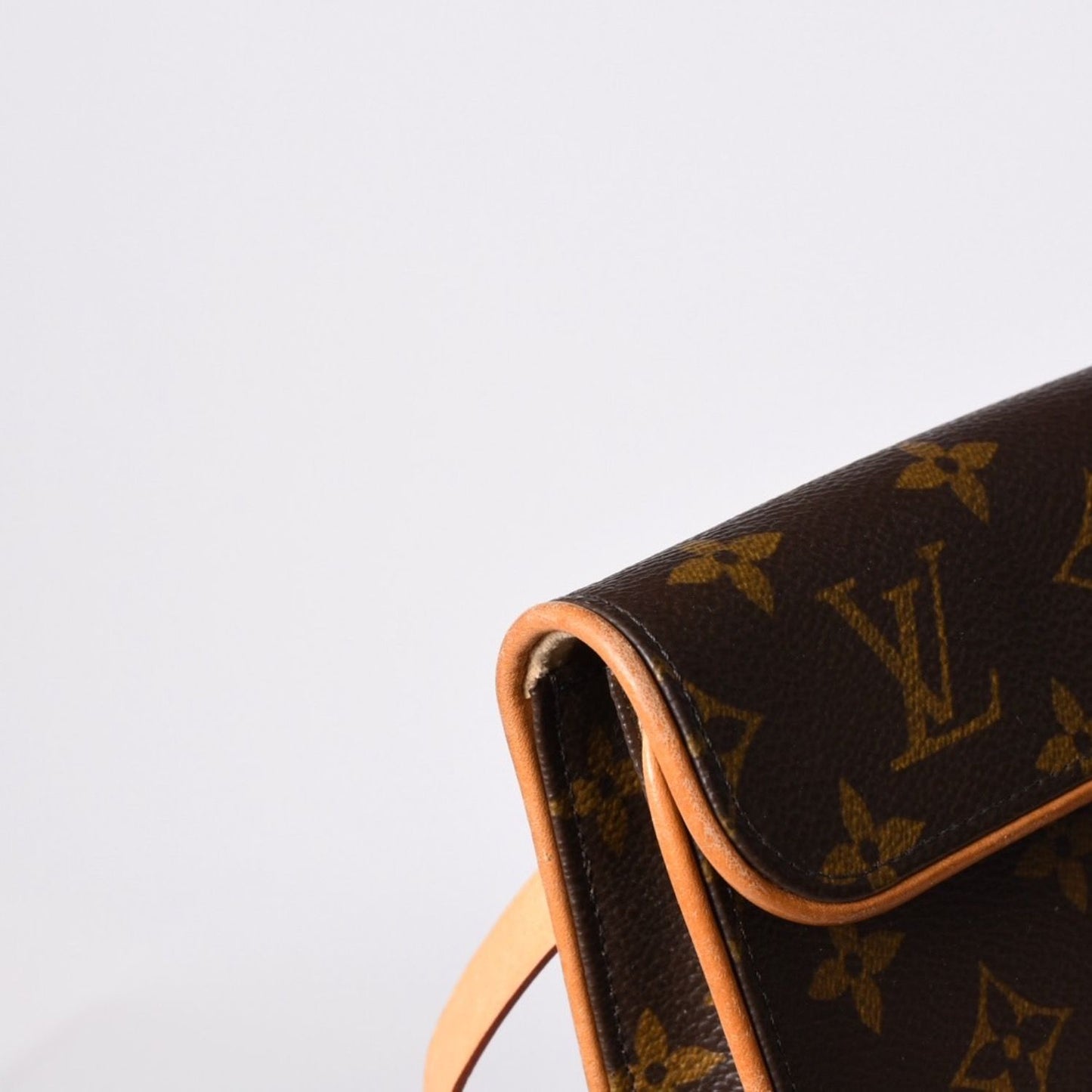 Louis Vuitton Waist Shoulder Bag Monogram Pochette Florentine Brown — view 6