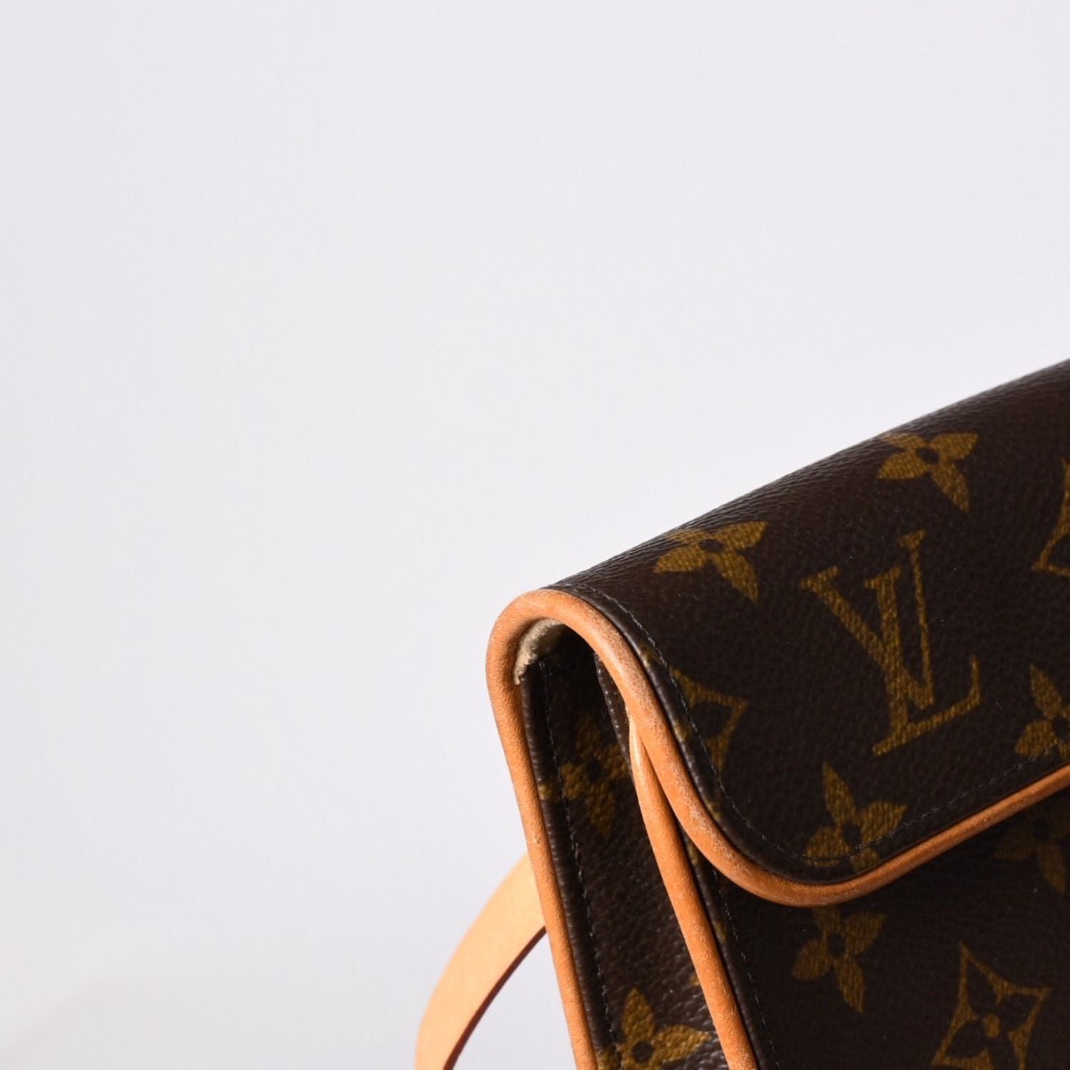 Louis Vuitton Waist Shoulder Bag Monogram Pochette Florentine Brown — view 6