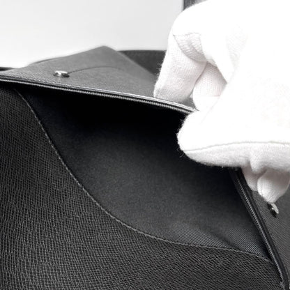 Louis Vuitton Taiga Pochette Grigori Shoulder Bag — view 4