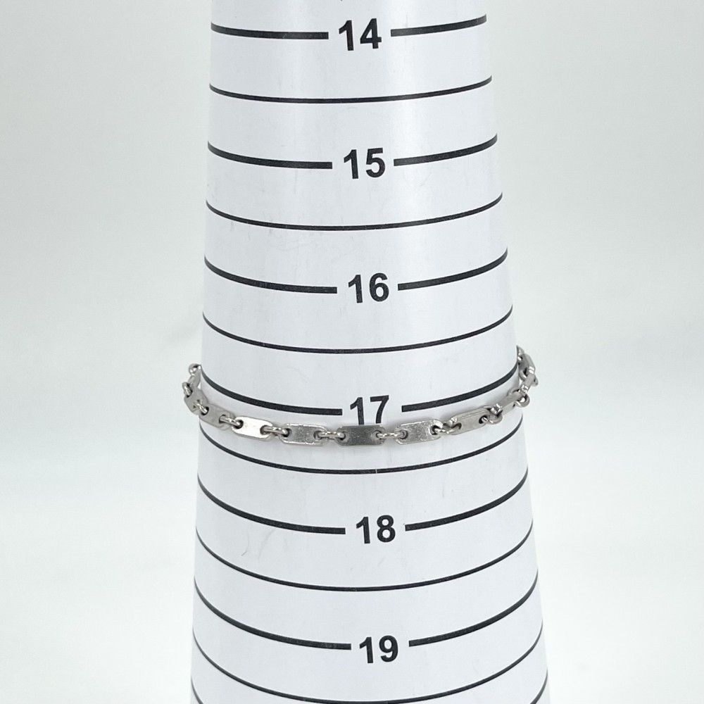 Cartier Bangle Figaro 18k WG Bracelet White Gold — view 4