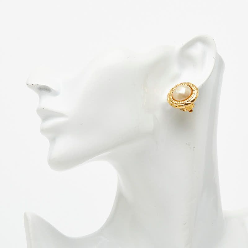 Chanel Round Earrings Gold Faux Pearl Plated — view 5