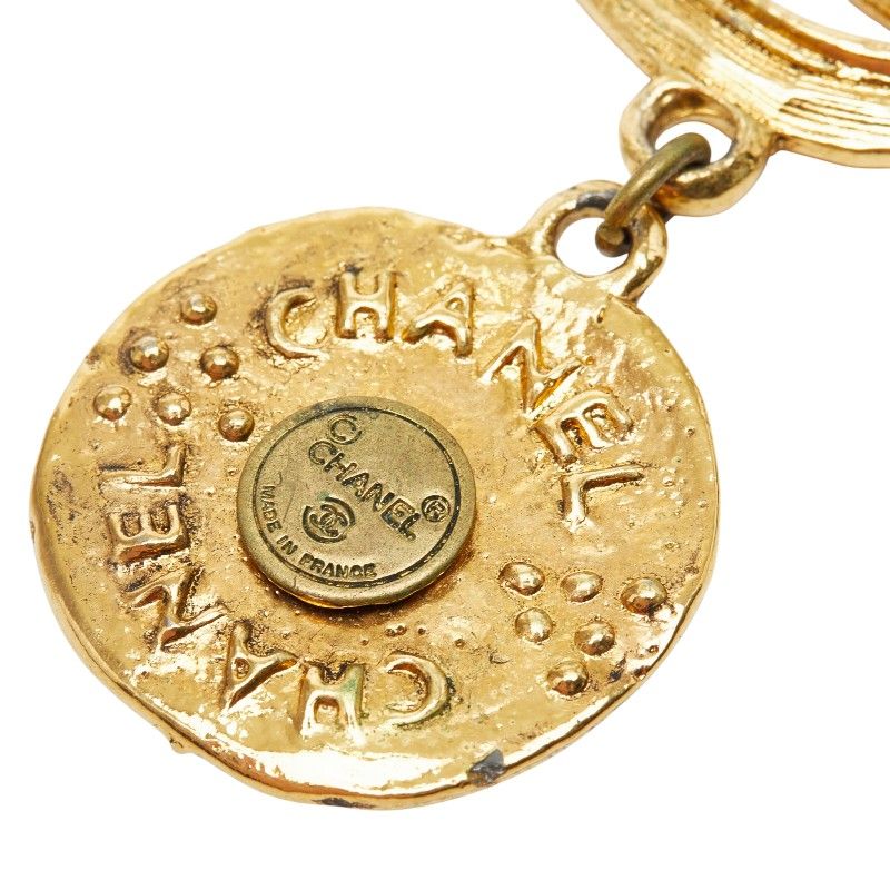 Chanel CC Logo Horse Coin Motif Brooch Gold Plated — view 3