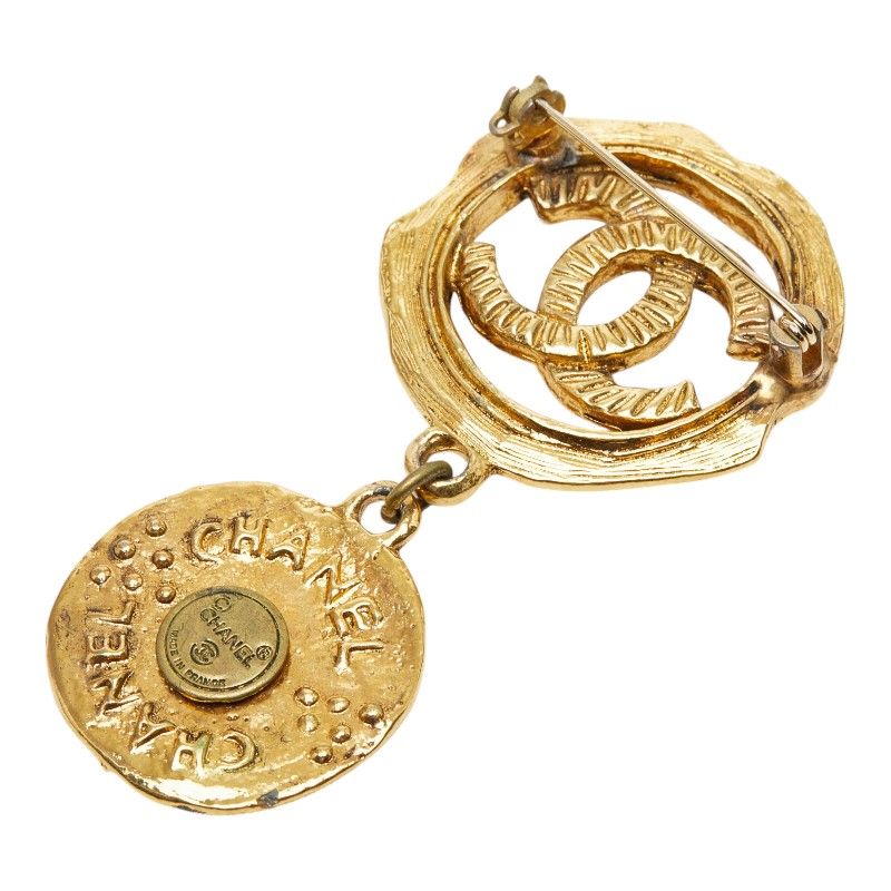 Chanel CC Logo Horse Coin Motif Brooch Gold Plated — view 2