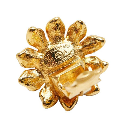 Chanel Flower Motif Earrings Gold — view 4