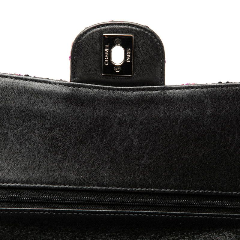 Chanel CC Logo Quilted 25 Double Flap Chain Shoulder Bag Multicolor Tweed — view 4