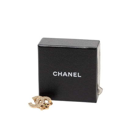 Chanel CC Logo Crowbar Brooch Gold Line Stone Plated — view 4