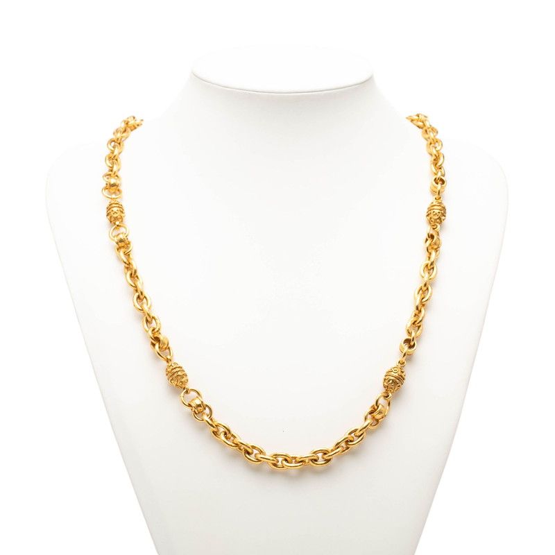 Chanel Vintage Long Necklace Gold Plated — view 4