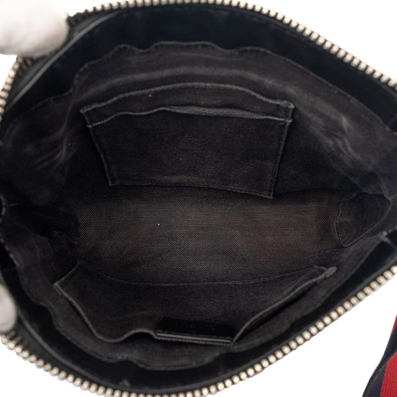 Gucci GG Supreme Crossbody Shoulder Bag Black Gray Leather — view 4