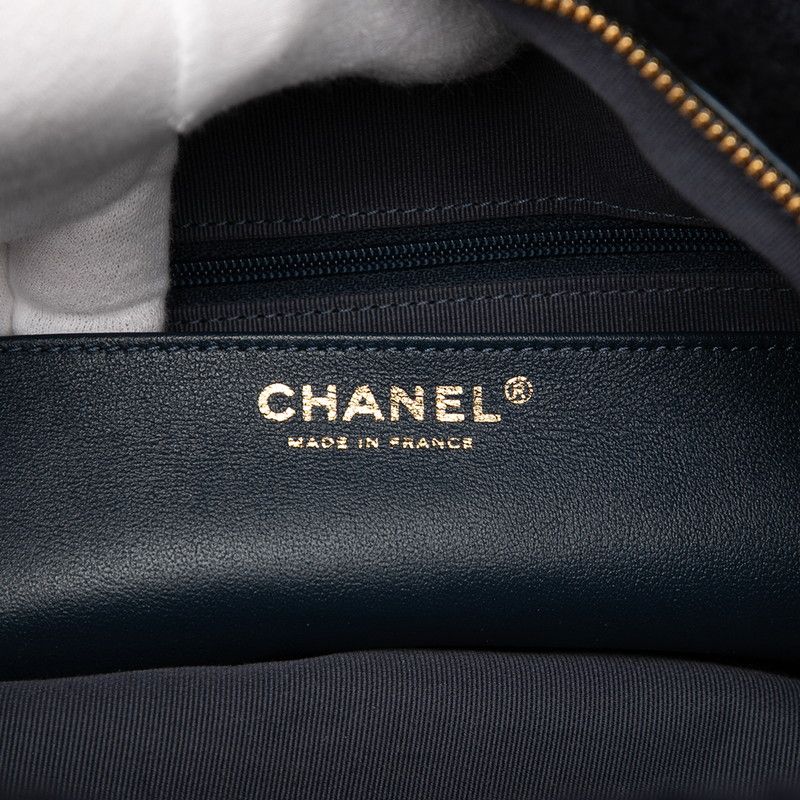 Chanel Coconage Large Bowling Bag Navy Gold Shearling Lambskin — view 5