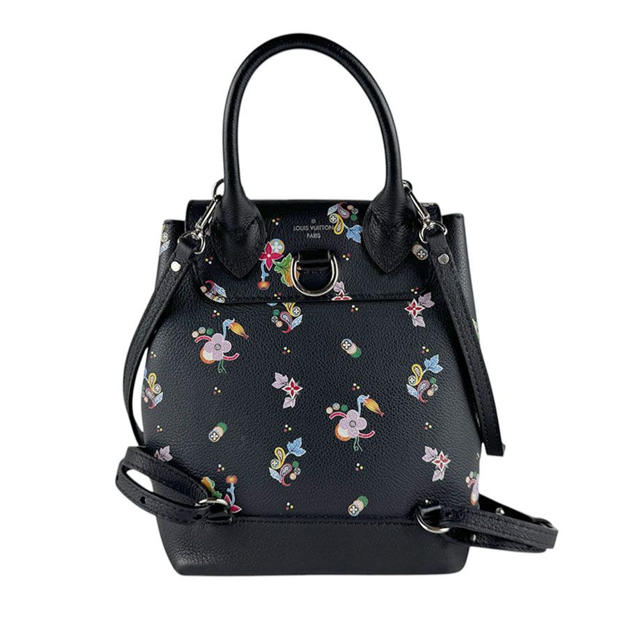 Louis Vuitton Lock Me Backpack — view 3