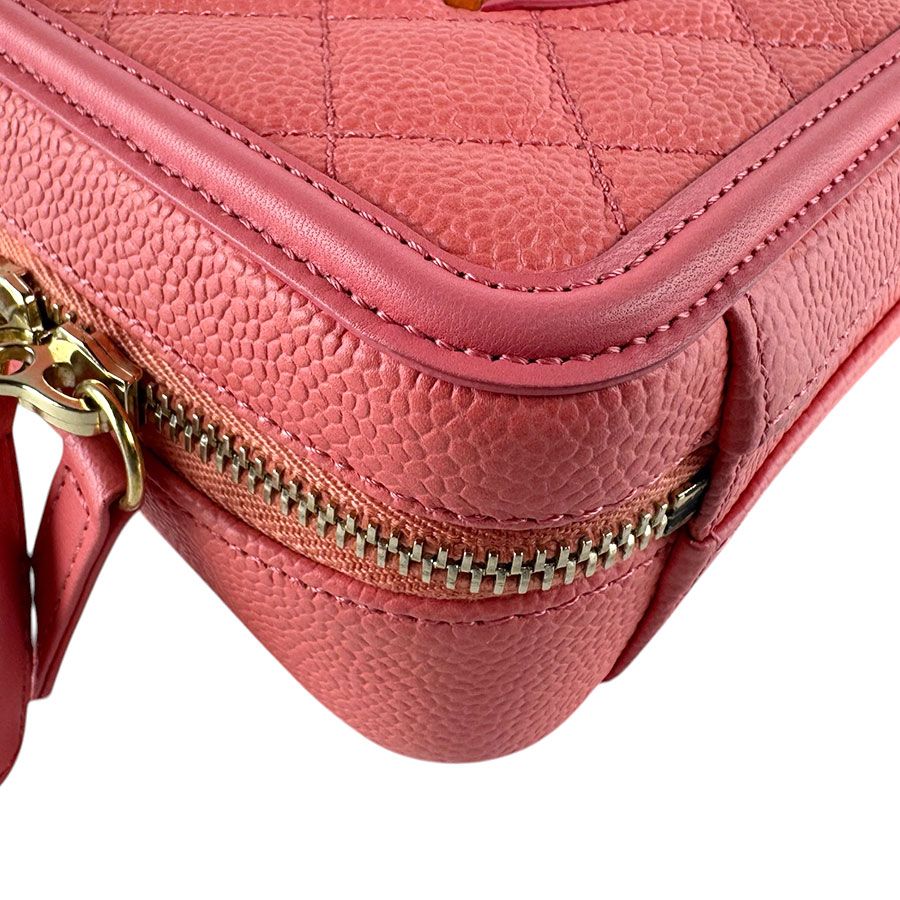 Chanel Shoulder Bag CC Figuri — view 8