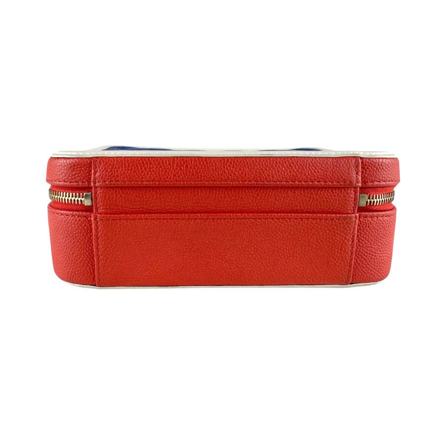 Chanel Shoulder Bag CC Figuri — view 4