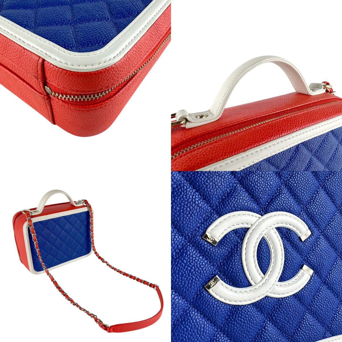 Chanel Shoulder Bag CC Figuri — view 9