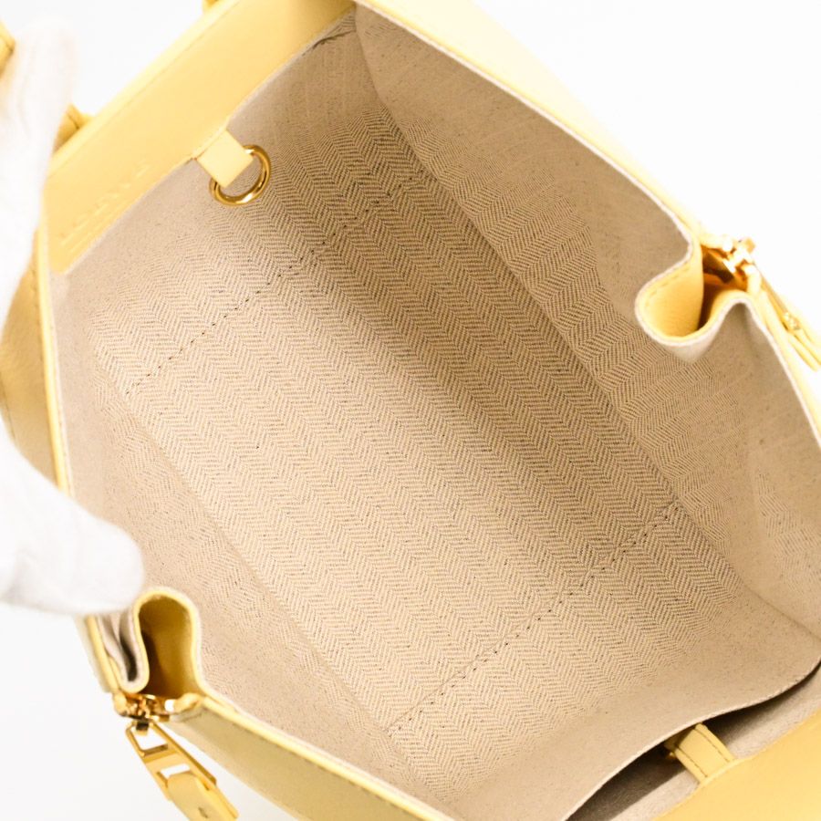 Loewe Shoulder Bag Hammock Compact — view 4