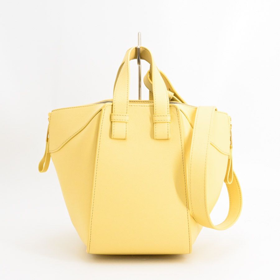 Loewe Shoulder Bag Hammock Compact — view 3