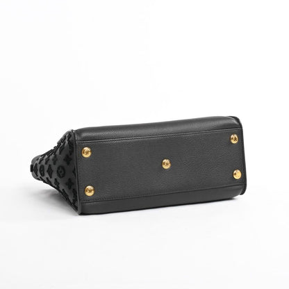 Louis Vuitton Tote on My Side MM — view 5