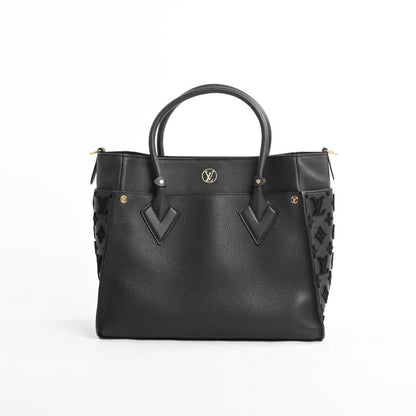 Louis Vuitton Tote on My Side MM — view 3