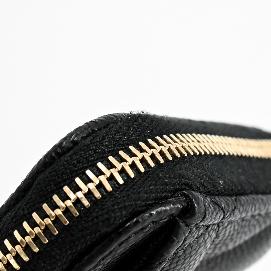 Chanel Card Case Classic Zip — view 6