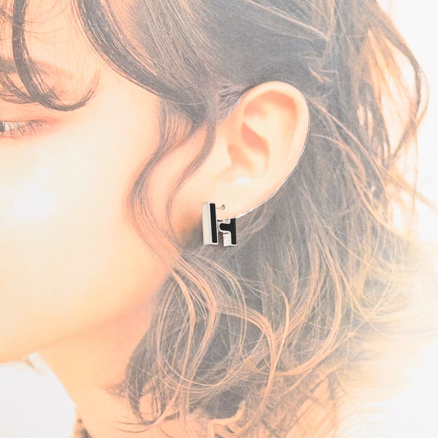 Hermes Earrings Single Silver — view 5