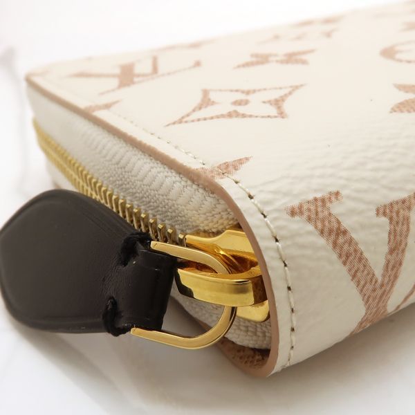 Louis Vuitton Zippy Wallet Monogram Dune — view 6