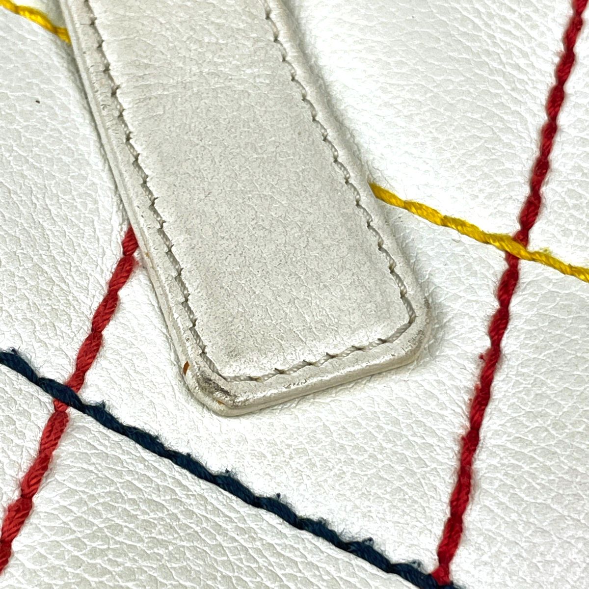 Chanel Wild Stitch Tote CC Logo Leather White — view 9