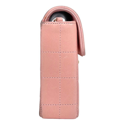 Chanel Shoulder Bag CC Logo Leather Pink — view 4