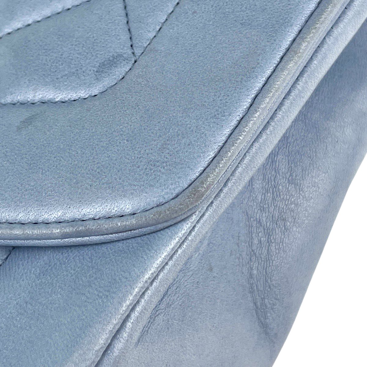 Chanel Diana Quilted Single Flap Chain Shoulder Bag CC Logo Leather Light Blue — view 7